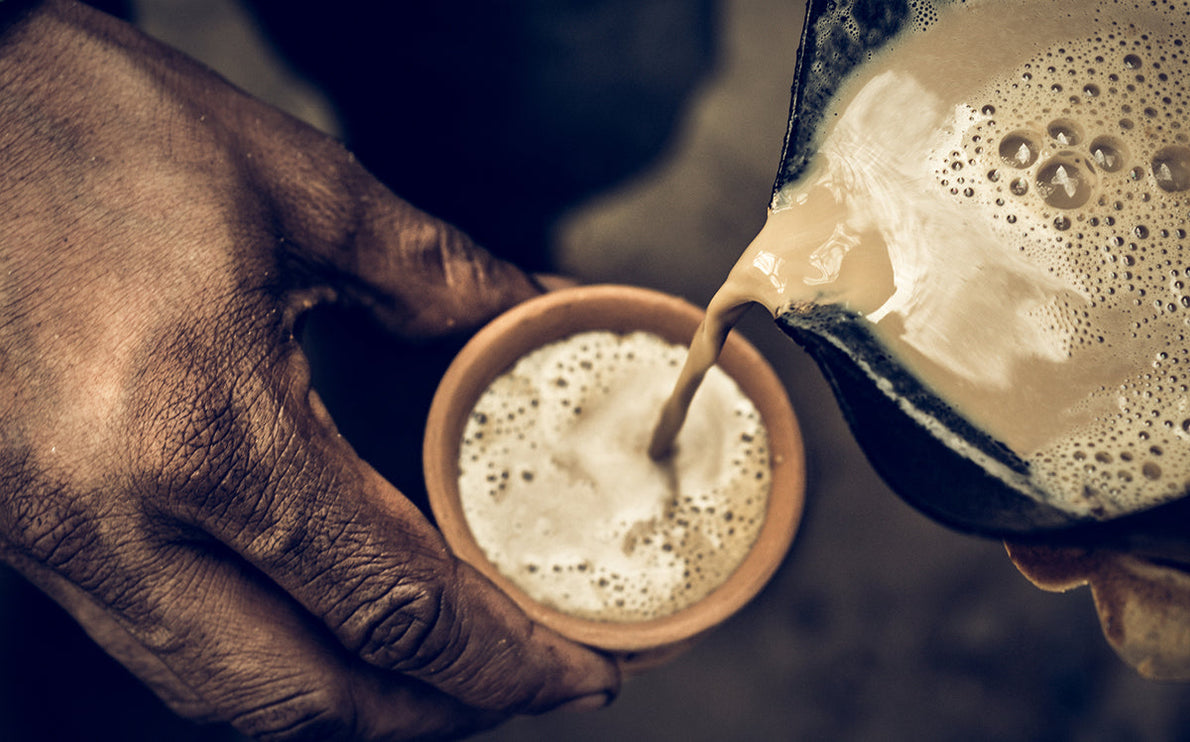 İngiliz Sömürgeciliğinin Gölgesinde Çay, Chai ve Hindistan: Masala Chai Kültürünün Kimliklenme Süreci Üzerine Tarihsel Birkaç Not